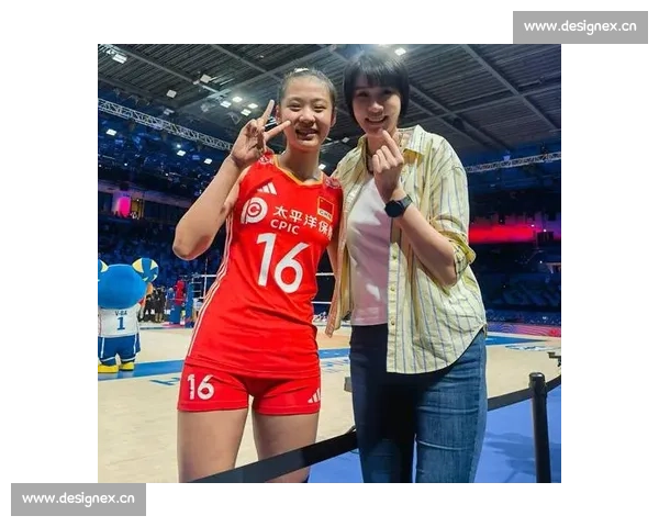 17 岁 “小赵蕊蕊” 横空出世:中国女排新高度传承雅典传奇 17 岁 “小赵蕊蕊” 横空出世:中国女排新高度传承雅典传奇