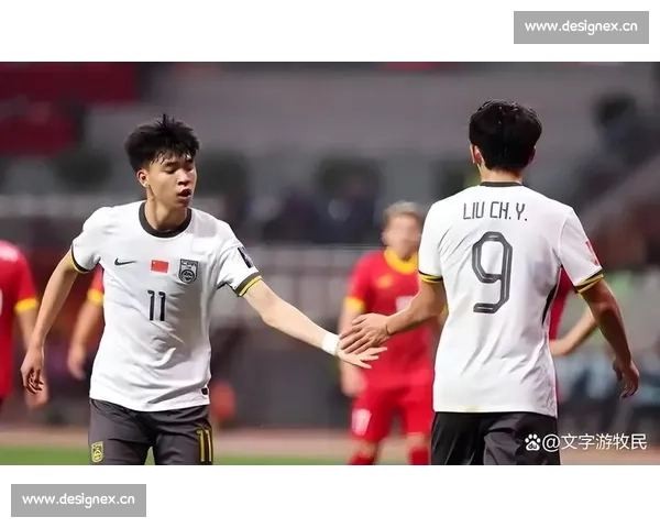 18 岁王钰栋:复刻孙兴慜之路?欧洲六队已伸橄榄枝 18 岁王钰栋:复刻孙兴慜之路?欧洲六队已伸橄榄枝